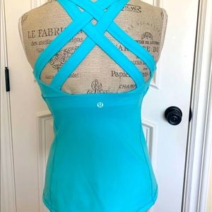 Lululemon aqua tank 8